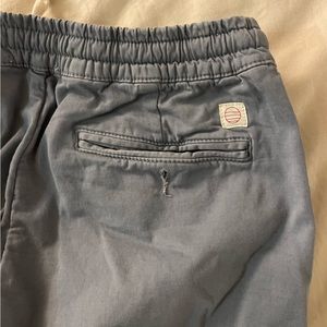 Marine Layer Men's Saturday Pants Slim Fit, size Medium, China Blue